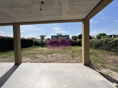 Casa en Venta 1 año