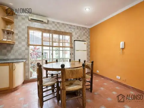 Depto Tipo Casa en Venta con 2 cocheras