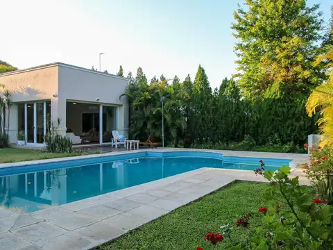 Casa en Venta en Reconquista, USD 165.000