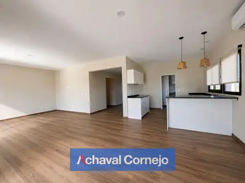Casa en Alquiler de 3 dormitorios