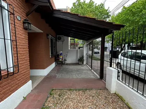 3 De Febrero 1100, Piso PB