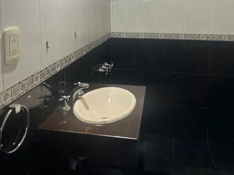 Departamento tipo casa 3 Amb en alquiler en Villa Dominico