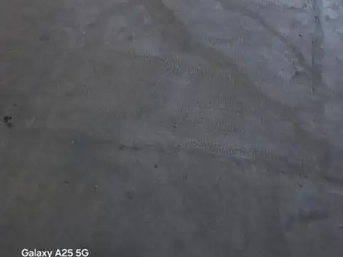 EXCEPCIONAL COCHERA Y ESPACIO PARA MOTO