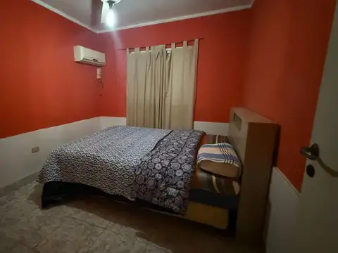 Casa en Venta Reconquista barrio Obligado 2 Dorms!