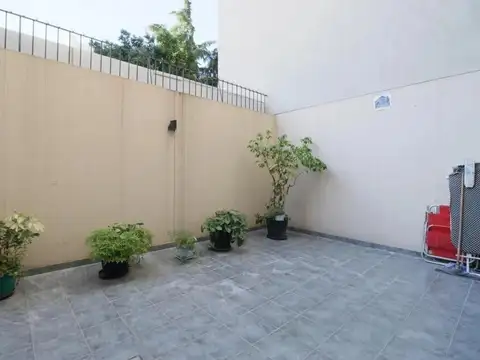 Departamento 4 ambientes con 2 baños