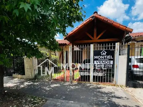 Casa Chalet  en Venta en Ciudad Jardin, Tres de Febrero, G.B.A. Zona Oeste