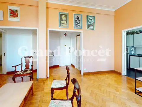 Semipiso 4 Ambientes en Esquina Super Luminoso