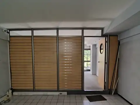 Local en Alquiler en Flores, $ 1.600.000