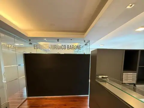 Oficina 4 ambientes con 1 baño