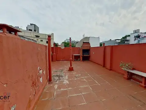 Depto Tipo Casa en Venta 50 años