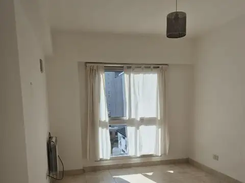 Departamento en Alquiler en Zona Centro, $ 700.000