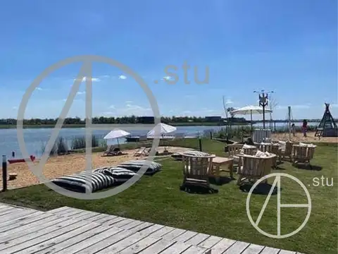 Terreno en Venta de 681,0 m2