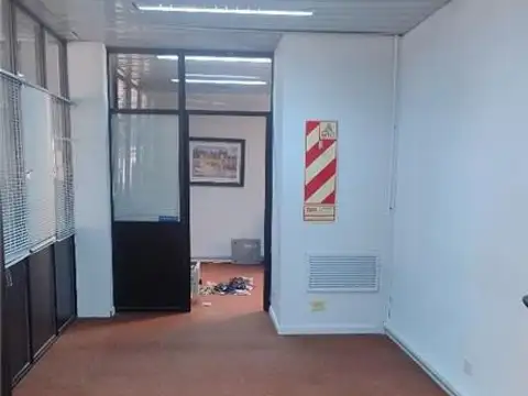 Oficina en Alquiler 20 años