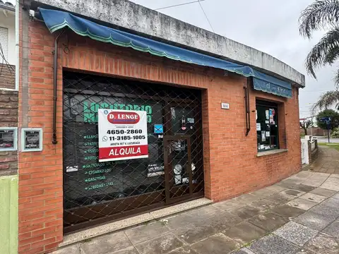 Local en Alquiler en Villa Luzuriaga, $ 400.000