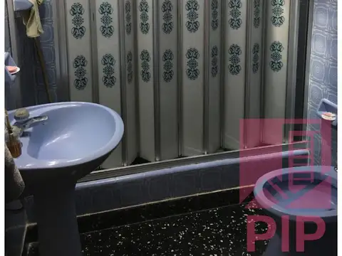 Depto Tipo Casa en Venta al Este