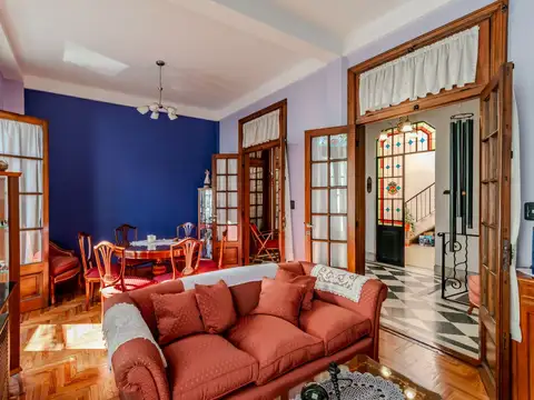 Depto Tipo Casa 4 ambientes con 2 baños