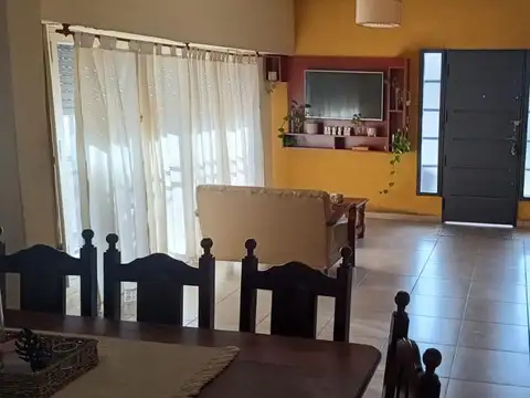 Casa en Venta en Rafael Castillo, USD 140.000