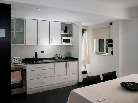 VENTA HERMOSO DEPARTAMENTO 4 AMBIENTE CON BALCON EN VILLA RAFFO