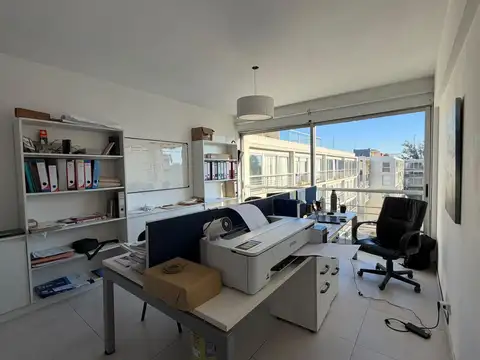 Oficina en Venta al Noroeste