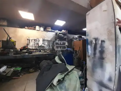 VTA GALPÓN C/ POSIBILIDAD DE VIVIENDA - CHILAVERT