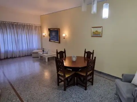 CARHUE 2000, Piso PB