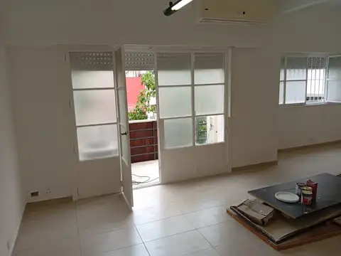 Depto Tipo Casa en Alquiler de Monoambiente