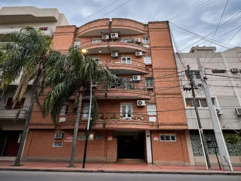 DEPTO EN VENTA - BARRIO CENTRO - 2 DORMITORIOS