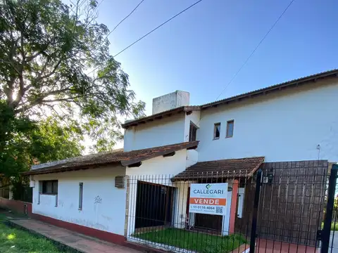 LocationGeneral Juan Lavalle 600