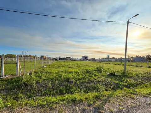 Terreno en Venta 30  mts Fondo
