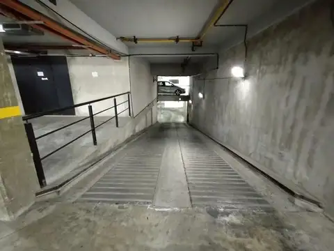 Cochera en  Alquiler en La Plata