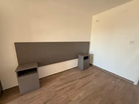 VENTA DUPLEX 2 DORMITORIOS PLANTA BAJA - DOCTA