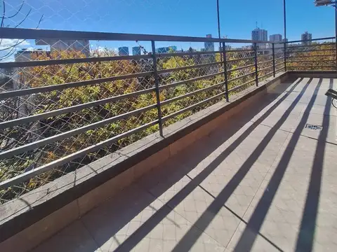 HERMOSO 2 AMBIENTES FRENTE TODO LUZ  HERMOSA VISTA