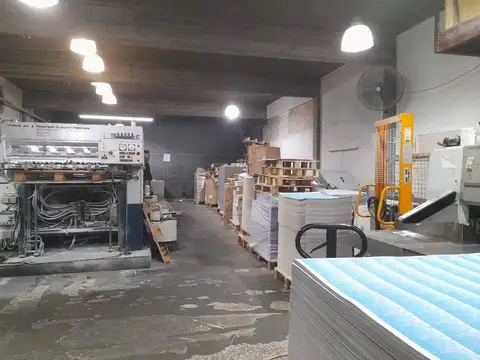 VENTA GALPÓN 454 METROS AVELLANEDA