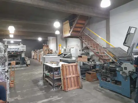 VENTA GALPÓN 454 METROS AVELLANEDA