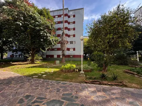 Depto 3 amb en venta frente al parque avellaneda