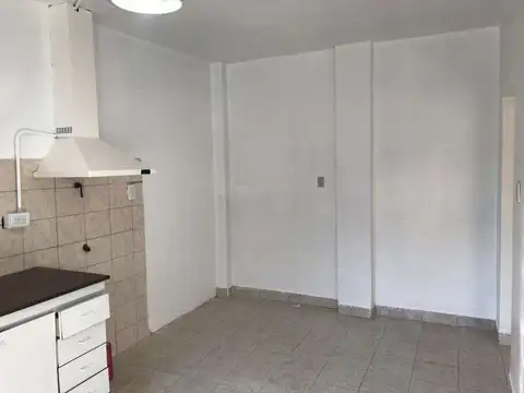 Depto Tipo Casa en Alquiler de 2 ambientes