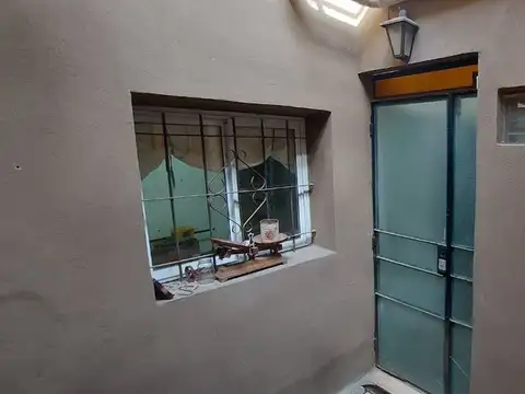Depto Tipo Casa 4 ambientes con 1 baño