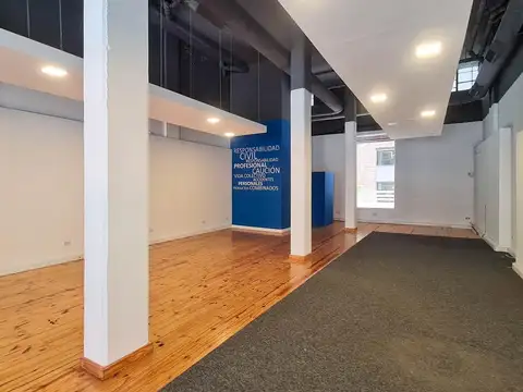 OFICINA DE 140m2 EN ALQUILER EN CIUDAD RIBERA PUERTO NORTE