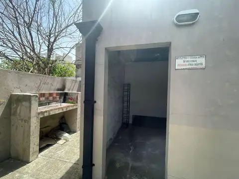 Departamento en Alquiler con 1 cocheras