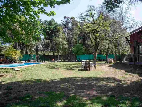 Casa Quinta en Parque Leloir