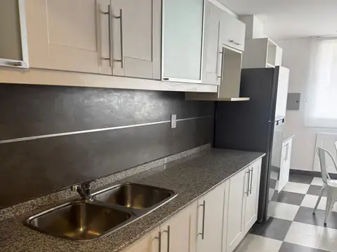 Departamento en Alquiler en Zona Centro, USD 2.500