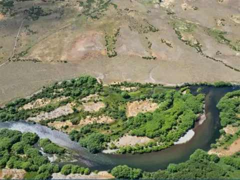 25 ha Chacay Leufu - Junin de los Andes