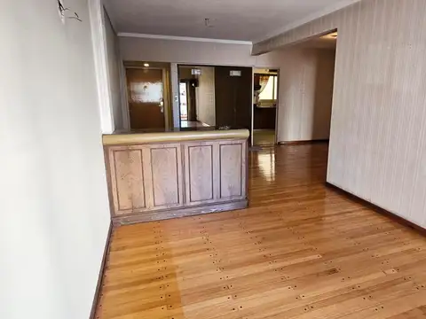 Departamento en Venta en Parque Rivadavia, USD 235.000