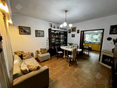 Casa 3 ambientes con 1 baño