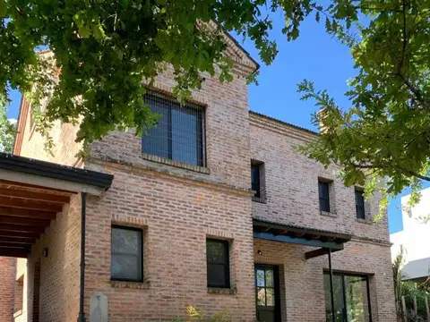 Casa en Alquiler 17 años