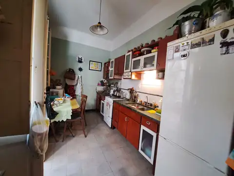 Depto Tipo Casa en Venta de 5 ambientes