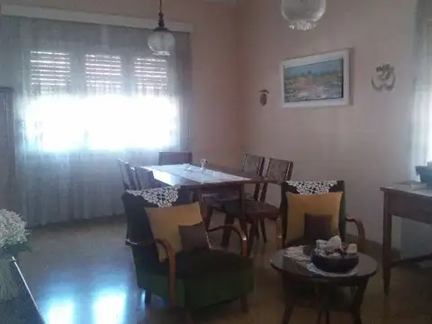 Casa en Venta en Jose Leon Suarez, USD 250.000