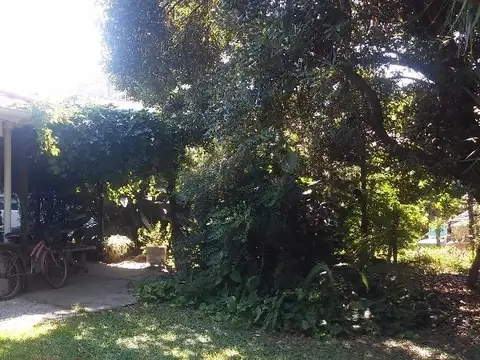 Casa en Venta con 5 cocheras