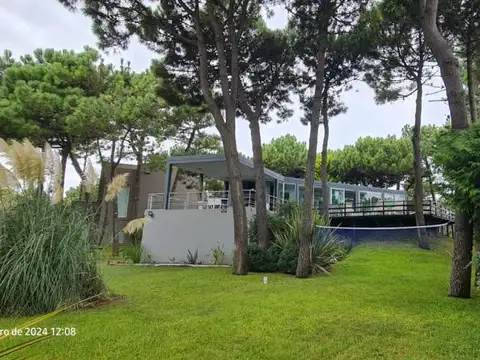 Casa en Alquiler Temporal en Pinamar, USD 100