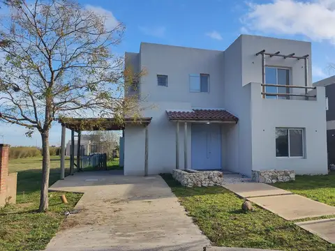 Casa en Venta a estrenar en Araucarias Puertos del Lago
